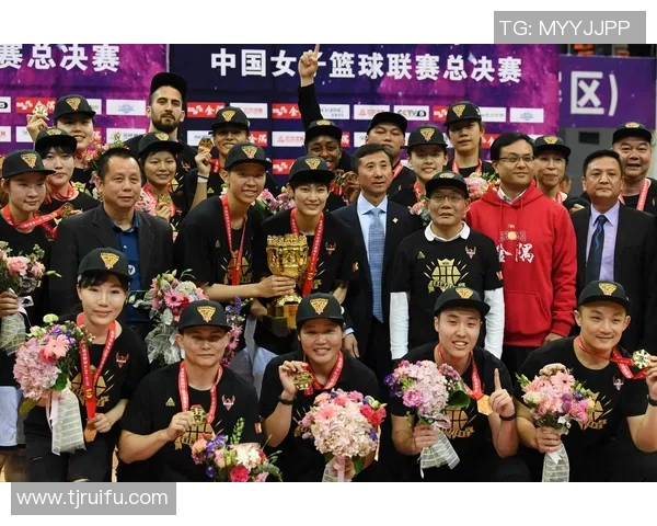 武汉篮球队与南京篮球队的耐力较量赛后分析与反思