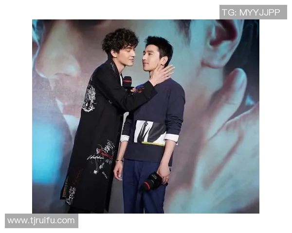 蜡像足球明星盘点:那些在博物馆中与我们同框的传奇球员 蜡像足球明星盘点:那些在博物馆中与我们同框的传奇球员